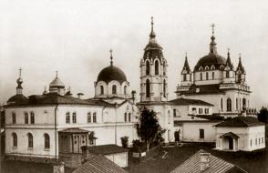 Millal pääsete Danilovski kloostri Püha Vaimu laskumise kirikusse?